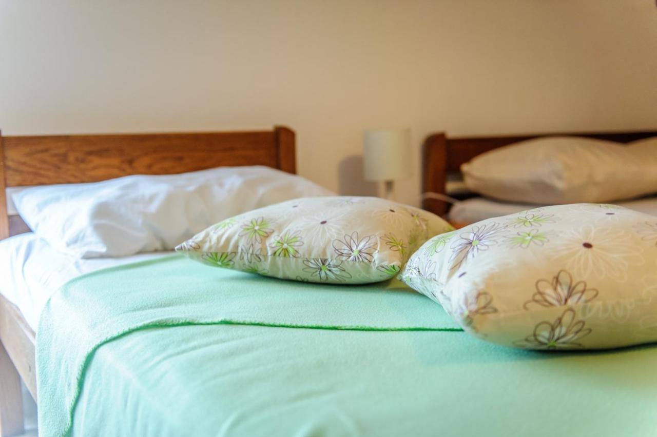 Apartments & Rooms Lucie Posedarje Ngoại thất bức ảnh